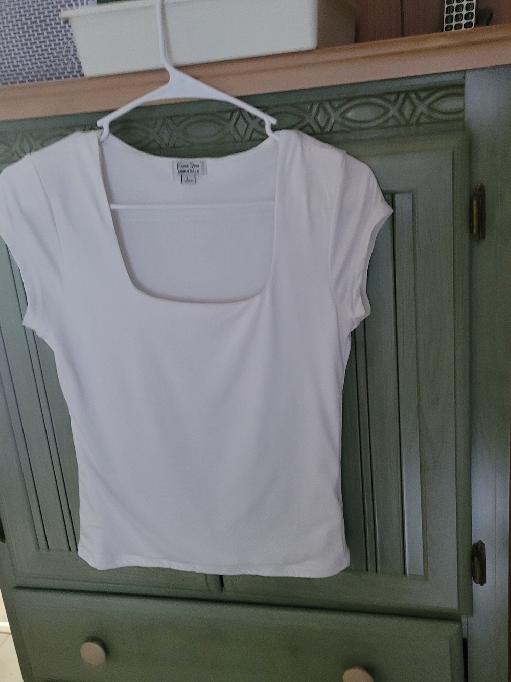 White Square-Neck Short Sleeve Tee